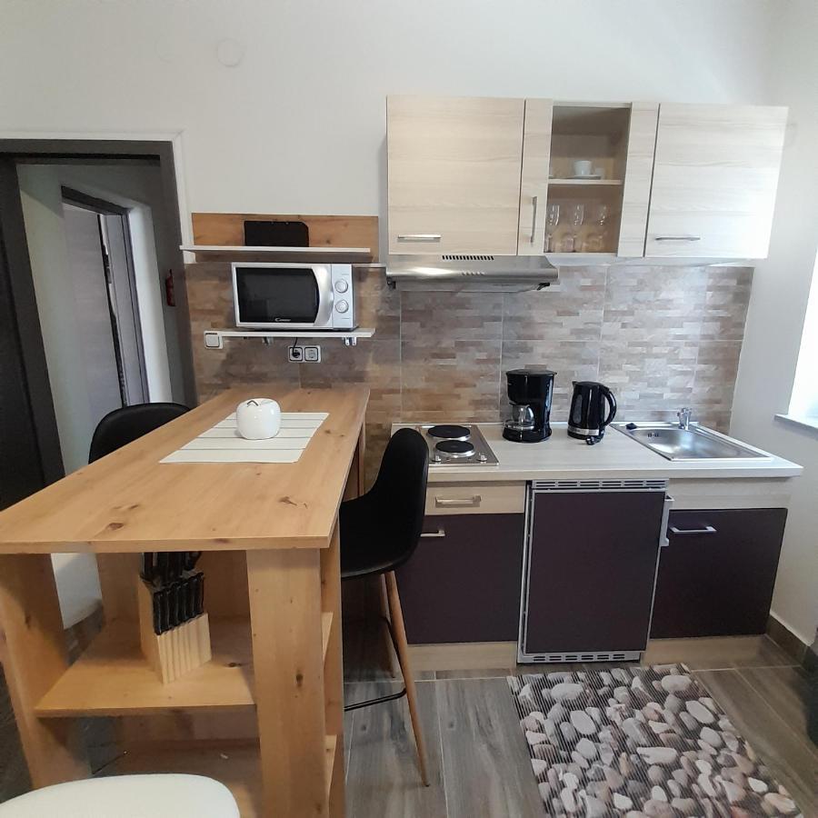 Apartments Kekec Umag Eksteriør bilde
