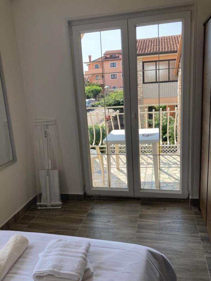 Apartments Kekec Umag Eksteriør bilde